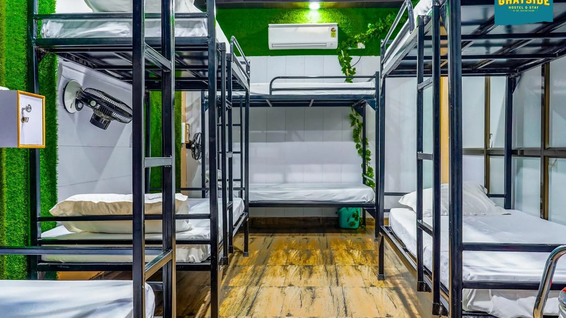 Ghatside Hostel & Stay Varanasi